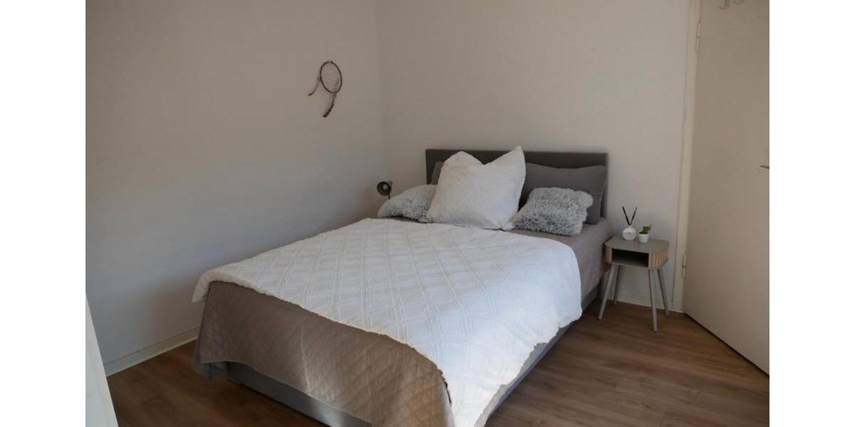 Etagenwohnung Düsseldorf Düsseltal - 2 Zimmer, 47 m&sup2;, 950&euro; | Angebot:25961213