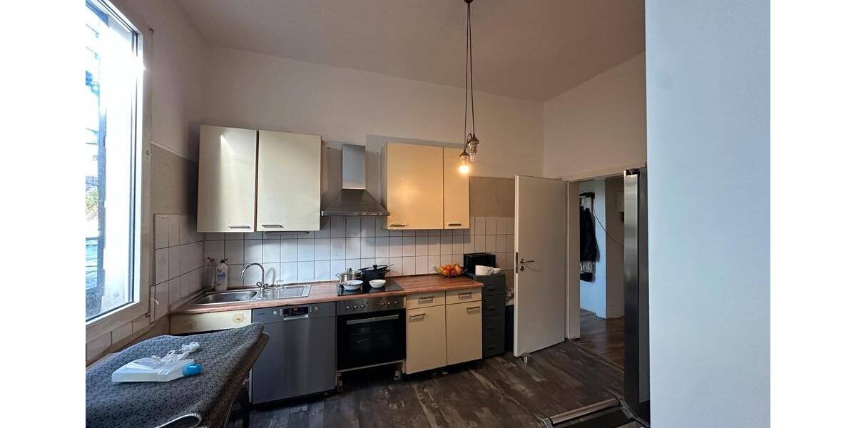 Erdgeschoßwohnung Solingen Höhscheid - 4 Zimmer, 92 m&sup2;, 850&euro; | Angebot:25967625