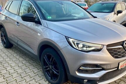 Opel Grandland (X) 177.980 km 9.600 &euro; Moers 47445
