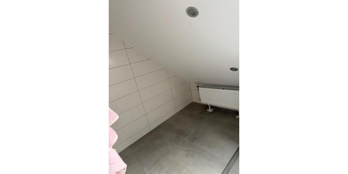 Etagenwohnung Duisburg Duisburg-Mitte - 3.5 Zimmer, 99 m&sup2;, 195.000&euro; | Angebot:25795804