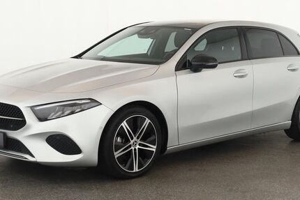 Mercedes-Benz A 200 69.000 km 24.984 &euro; Düsseldorf 40233