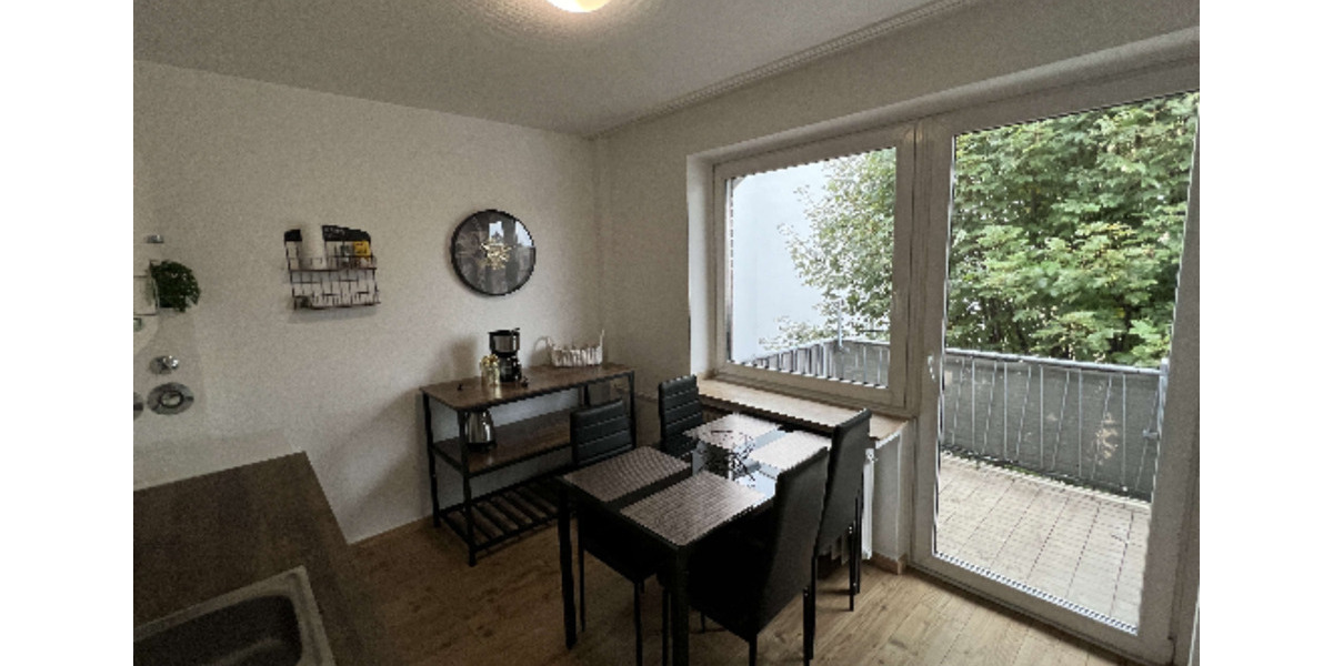 Etagenwohnung Duisburg - 1 Zimmer, 35 m&sup2;, 600&euro; | Angebot:25882816