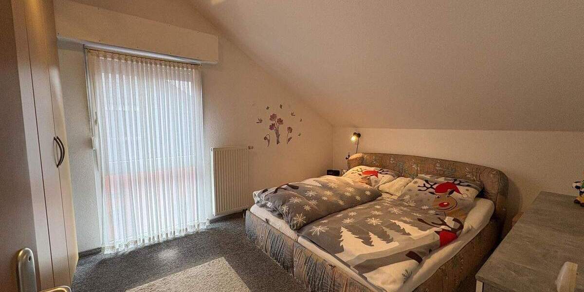 Doppelhaushälfte Moers Kapellen-Mitte - 4 Zimmer, 114 m&sup2;, 425.000&euro; | Angebot:25668381