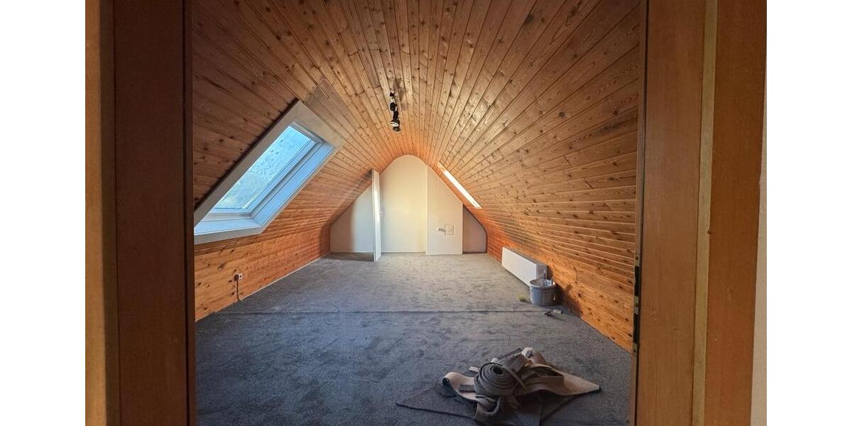 Doppelhaushälfte Neuss Furth-Mitte - 5 Zimmer, 120 m&sup2;, 1.910&euro; | Angebot:26456017