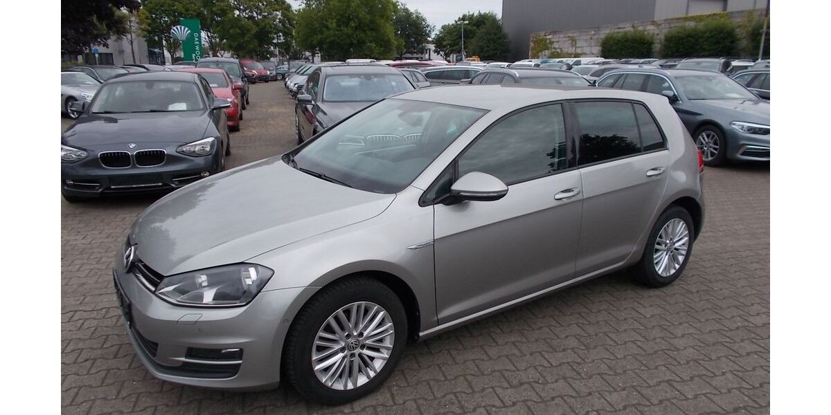 VW Golf 118.102 km 10.900 &euro; Willich 47877