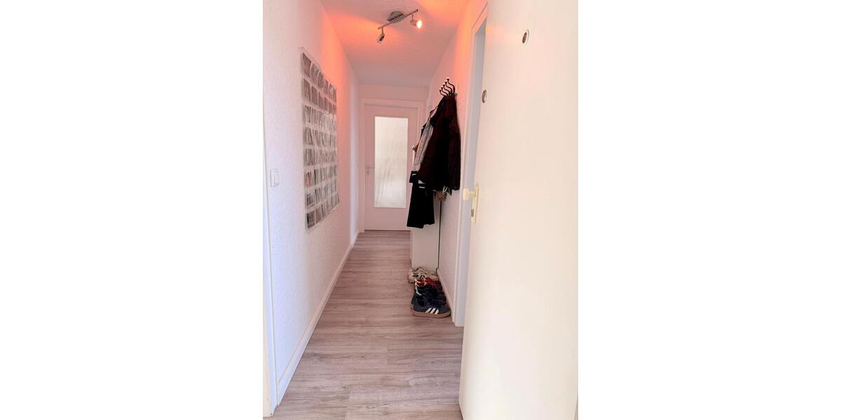 Dachgeschoßwohnung Essen Stadtbezirk IX - 2.5 Zimmer, 60 m&sup2;, 570&euro; | Angebot:25875982