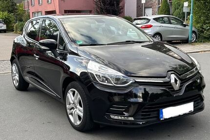 Renault Clio 24.150 km 9.450 &euro; Oberhausen 46147