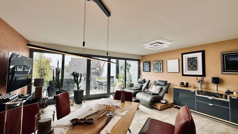 Etagenwohnung Dormagen Hackenbroich - 3 Zimmer, 84 m&sup2;, 370.000&euro; | Angebot:23822962