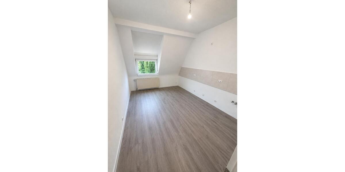 Etagenwohnung Duisburg Beeck - 3 Zimmer, 75 m&sup2;, 530&euro; | Angebot:27553779