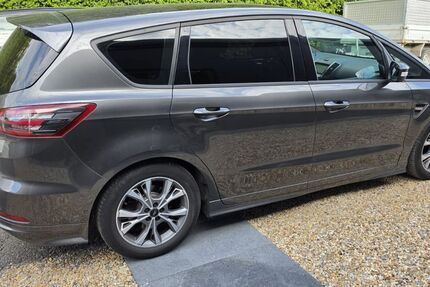 Ford S-Max 193.063 km 15.900 &euro; Krefeld 47805