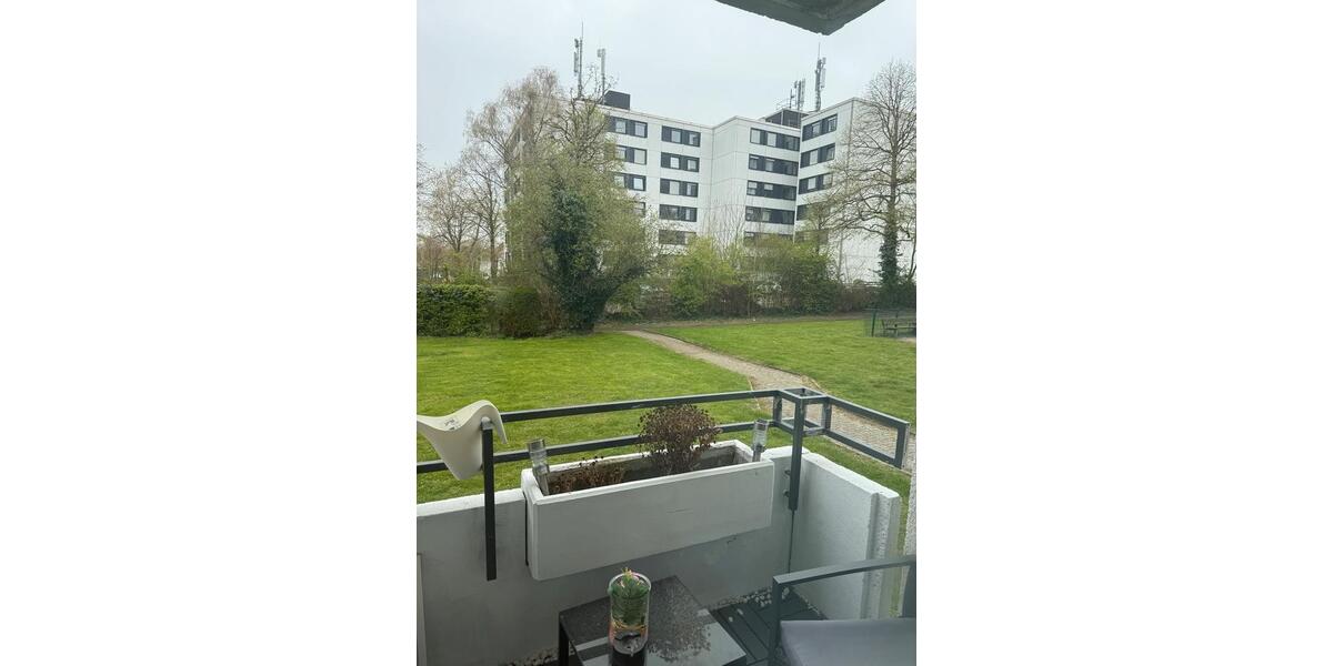 Erdgeschoßwohnung Essen Stadtbezirk VI - 3.5 Zimmer, 80 m&sup2;, 219.000&euro; | Angebot:26004959