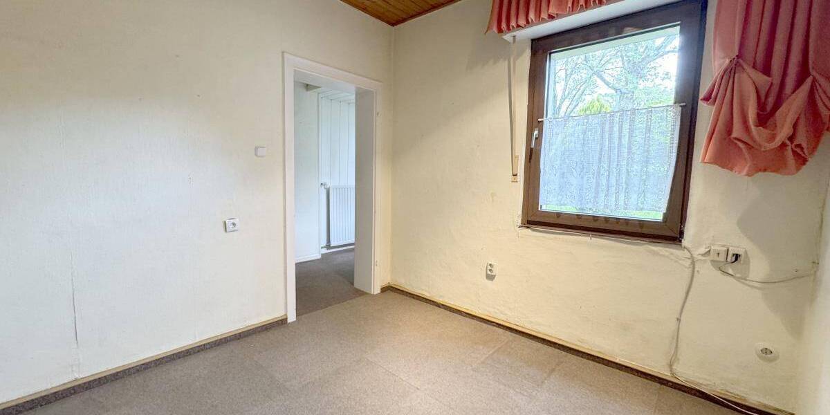 Einfamilienhaus Oberhausen Sterkrade-Mitte - 8 Zimmer, 145 m&sup2;, 275.000&euro; | Angebot:26572490