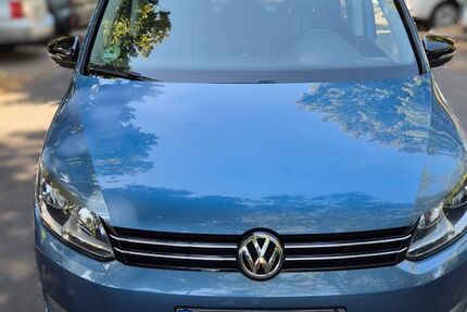VW Touran 163.000 km 10.000 &euro; Düsseldorf 40547