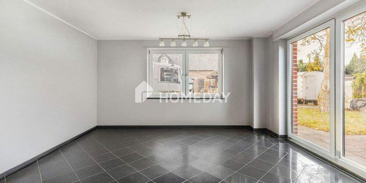 Einfamilienhaus Neuss Holzheim - 7 Zimmer, 253 m&sup2;, 899.000&euro; | Angebot:25694090