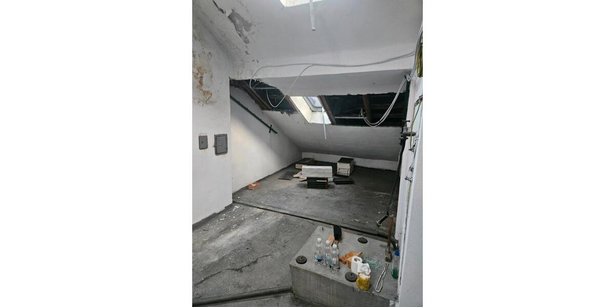 Dachgeschoßwohnung Wuppertal Barmen - 3 Zimmer, 500&euro; | Angebot:23220402