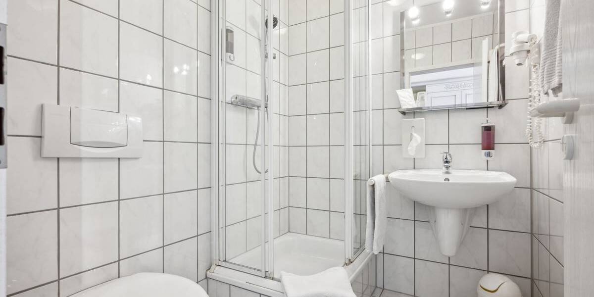 Gewerbeobjekt Grevenbroich / Kapellen Kapellen - 890.000&euro; | Angebot:25736800