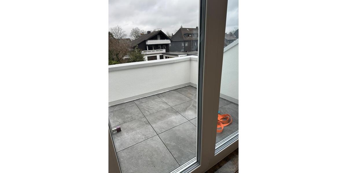 Dachgeschoßwohnung Oberhausen Rothebusch - 2 Zimmer, 67 m&sup2;, 780&euro; | Angebot:25591756