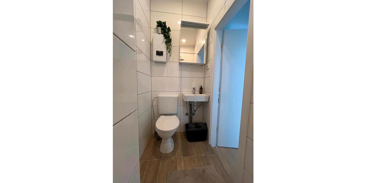 Etagenwohnung Düsseldorf Oberbilk - 2 Zimmer, 45 m&sup2;, 690&euro; | Angebot:26415706