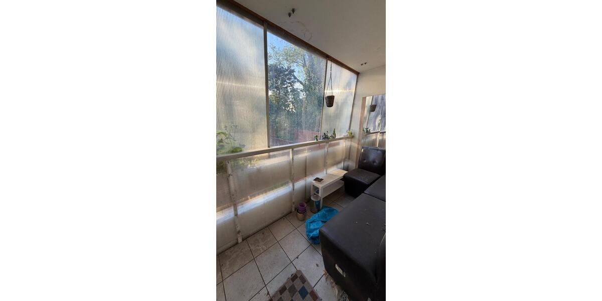 Erdgeschoßwohnung Düsseldorf Stadtbezirk 9 - 3 Zimmer, 98 m&sup2;, 1.700&euro; | Angebot:27551938