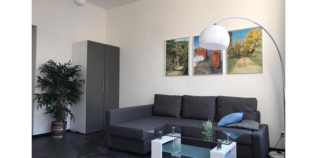 Etagenwohnung Krefeld - 1 Zimmer, 30 m&sup2;, 570&euro; | Angebot:26442301