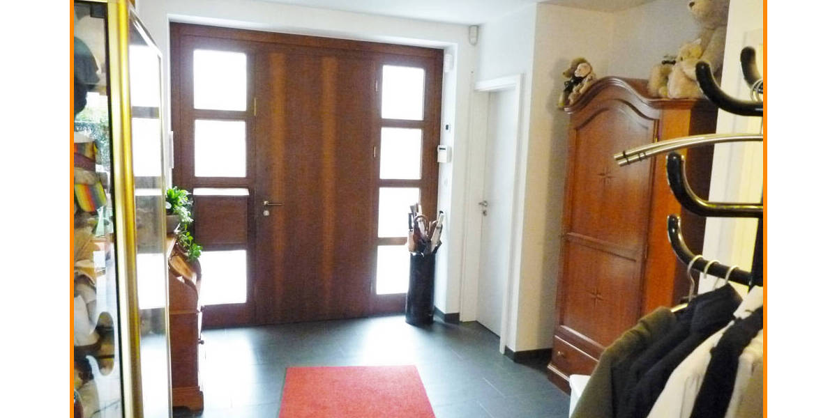 Reihenmittelhaus Neuss Norf - 4 Zimmer, 134 m&sup2;, 688.000&euro; | Angebot:25698663