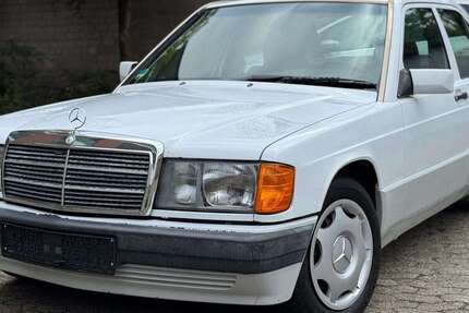 Mercedes-Benz 190 171.121 km 3.999 &euro; Düsseldorf 40591