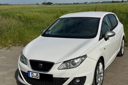 Seat Ibiza 133.000 km 6.400 &euro; Duisburg 47259