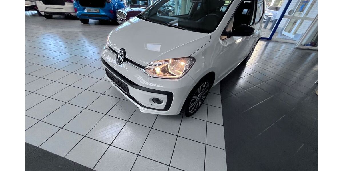 VW up! 23.900 km 12.200 &euro; Gelsenkirchen 45892
