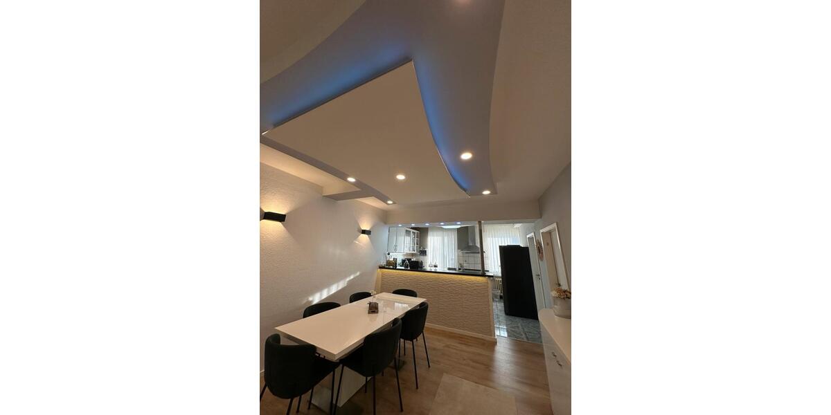 Erdgeschoßwohnung Remscheid - 4 Zimmer, 89 m&sup2;, 250.000&euro; | Angebot:24776634