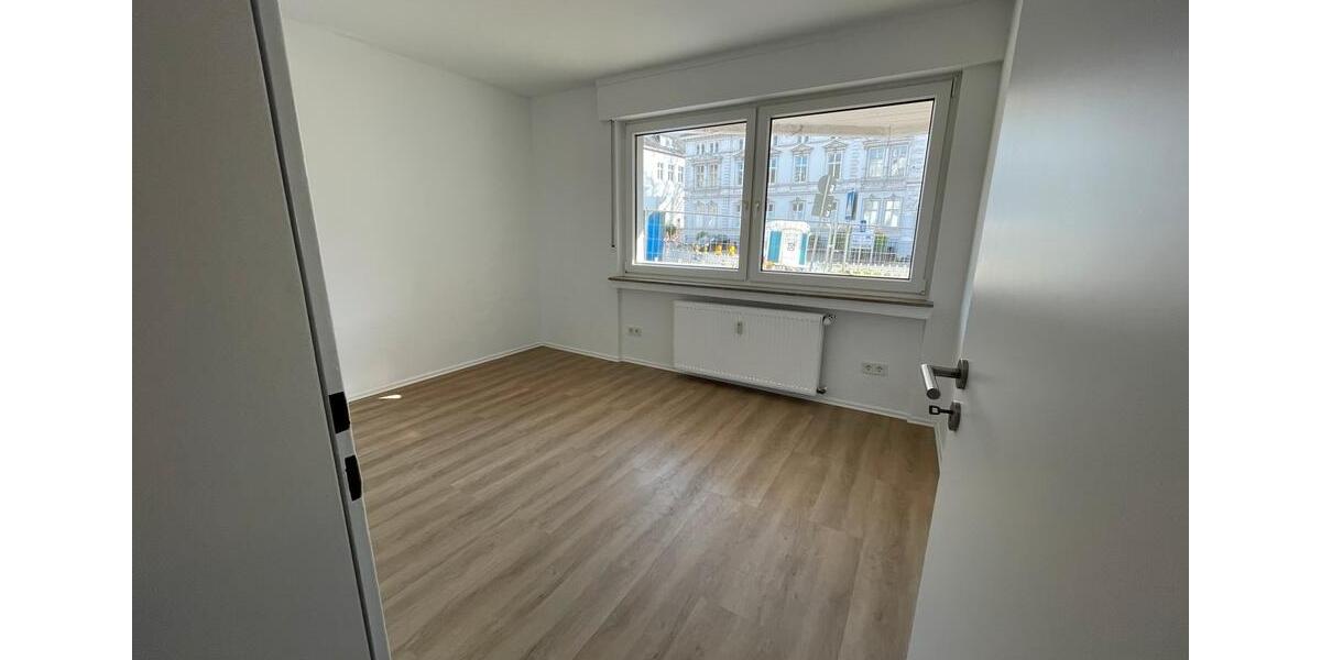 Erdgeschoßwohnung Hattingen - 3 Zimmer, 71 m&sup2;, 500&euro; | Angebot:25924177