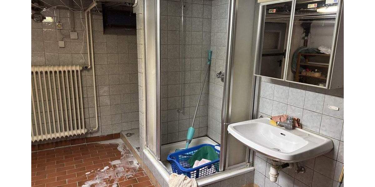 Einfamilienhaus Krefeld Gartenstadt - 4 Zimmer, 127 m&sup2;, 365.000&euro; | Angebot:25693379