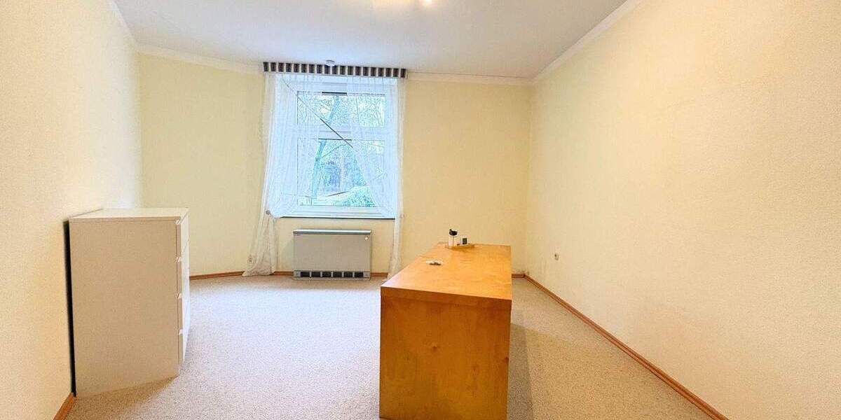 Gewerbeobjekt Gelsenkirchen Rotthausen - 5 Zimmer, 590&euro; | Angebot:25679235