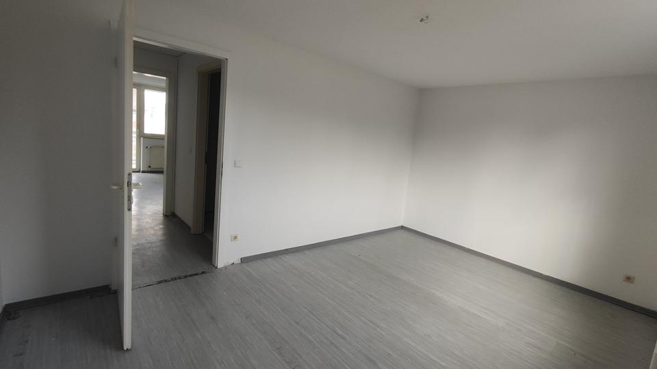 Etagenwohnung Wuppertal Gemarkung Langerfeld - 3 Zimmer, 76 m&sup2;, 460&euro; | Angebot:26007295