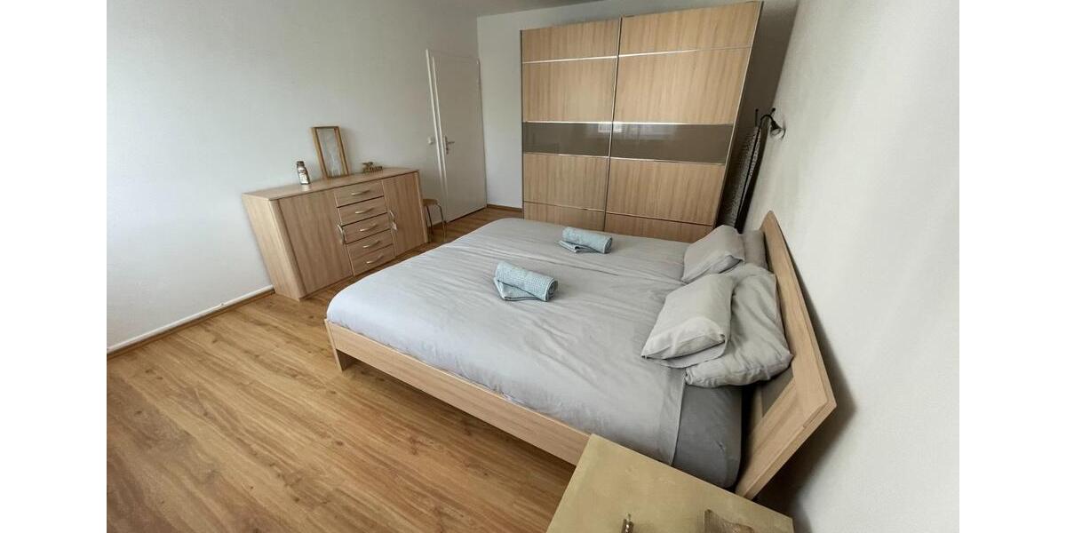 Etagenwohnung Essen Stadtbezirk VI - 2 Zimmer, 61 m&sup2;, 160.000&euro; | Angebot:25407125