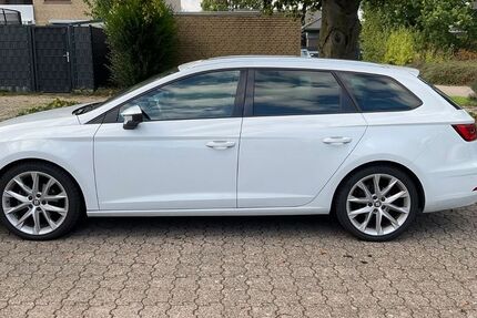 Seat Leon 63.906 km 15.900 &euro; Krefeld 47807