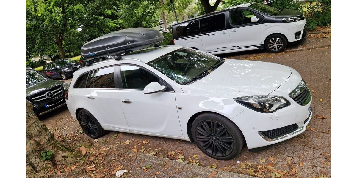 Opel Insignia 136.128 km 8.500 &euro; Oberhausen 46117