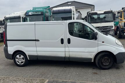 Opel Vivaro 377.000 km 4.641 &euro; Korschenbroich-Glehn 41352