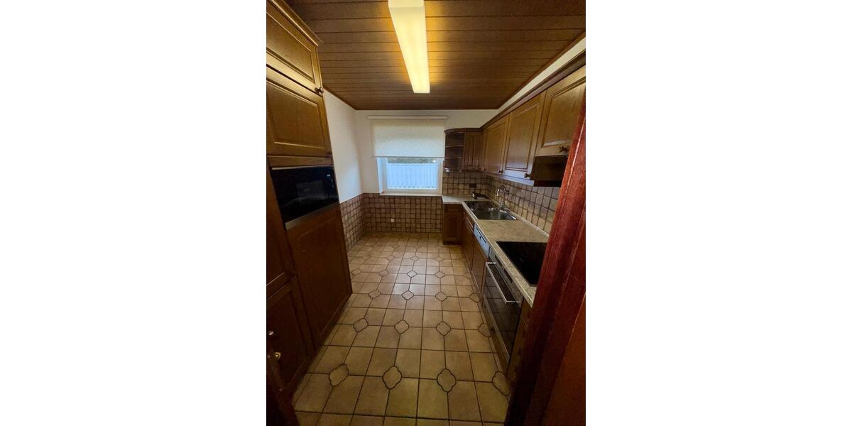 Etagenwohnung Essen Stadtbezirk VI - 3.5 Zimmer, 92 m&sup2;, 850&euro; | Angebot:25519490