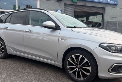 Fiat Tipo 113.000 km 7.990 &euro; Krefeld 47800