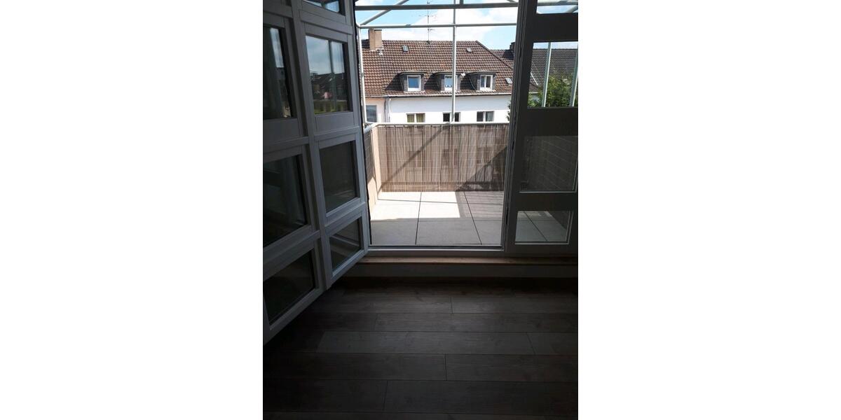 Etagenwohnung Solingen - 2 Zimmer, 56 m&sup2;, 830&euro; | Angebot:25641518