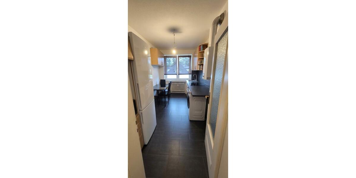 Etagenwohnung Krefeld Cracau - 3 Zimmer, 100 m&sup2;, 1.000&euro; | Angebot:27547013