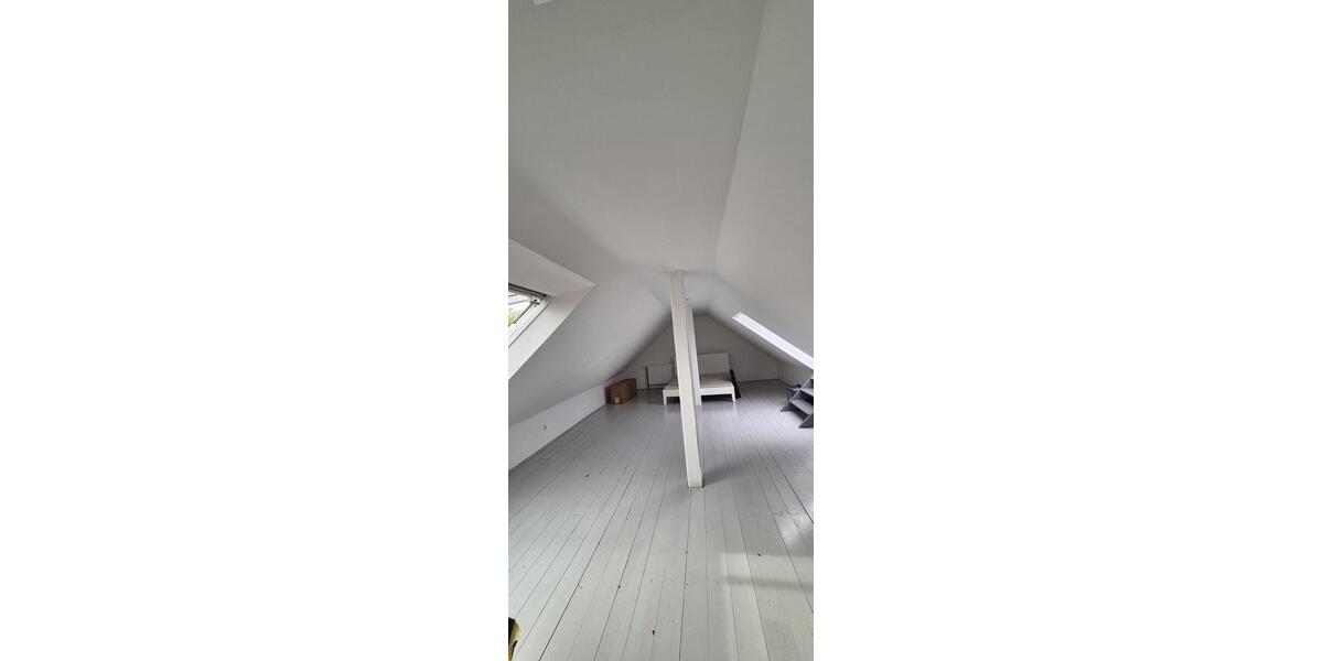 Maisonettenwohnung Krefeld Cracau - 3.5 Zimmer, 127 m&sup2;, 300.000&euro; | Angebot:27168891