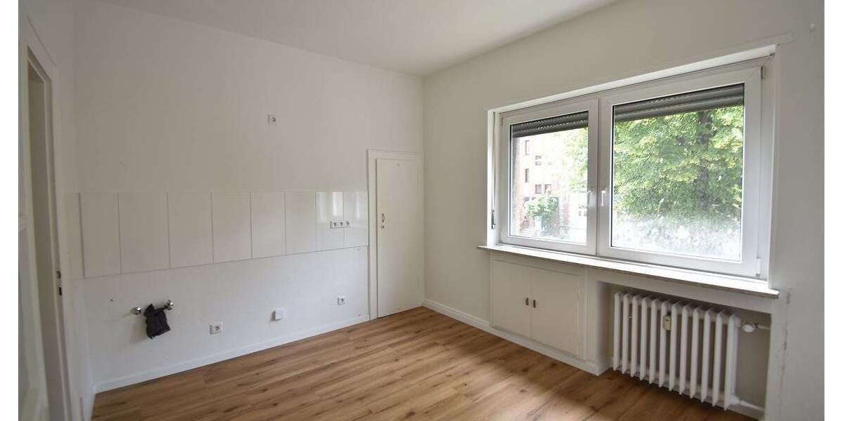 Etagenwohnung Düsseldorf Niederkassel - 2 Zimmer, 75 m&sup2;, 1.290&euro; | Angebot:21106405