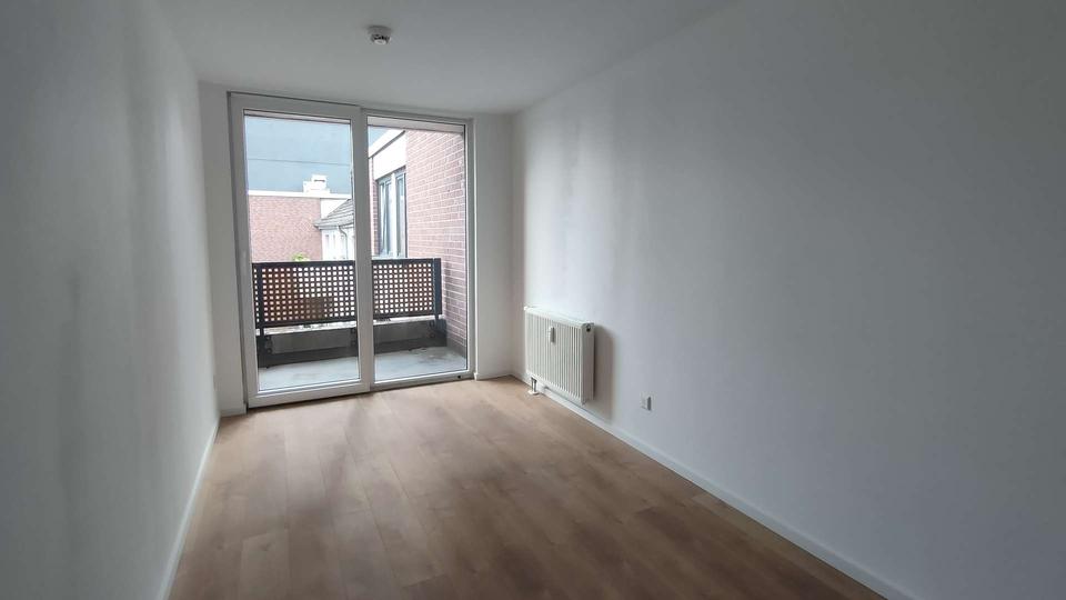 Etagenwohnung Krefeld - 3 Zimmer, 79 m&sup2;, 830&euro; | Angebot:23630884