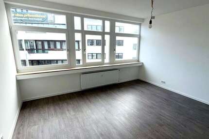 Wohnung Wuppertal Elberfeld - 1 Zimmer, 58 m&sup2;, 585&euro; | Angebot:24890305