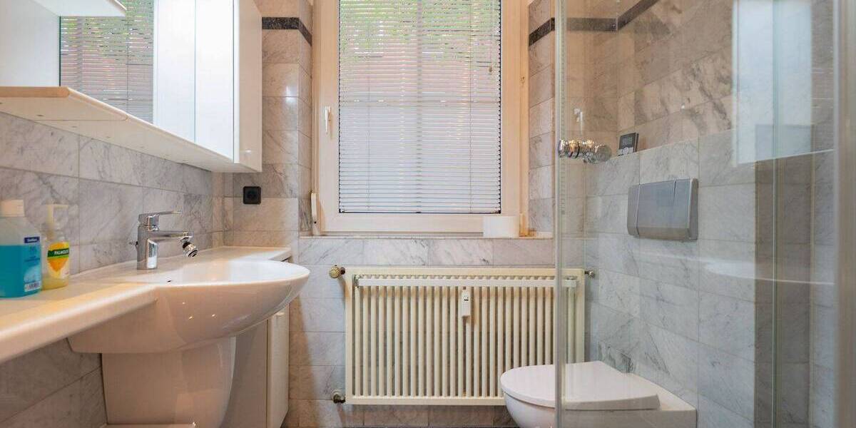Etagenwohnung Krefeld / Bockum Bockum - 3 Zimmer, 98 m&sup2;, 995&euro; | Angebot:26627753