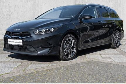 Kia ceed / Ceed 8.354 km 26.990 &euro; Hilden 40721