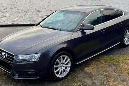 Audi A5 168.700 km 13.850 &euro; Essen 45128