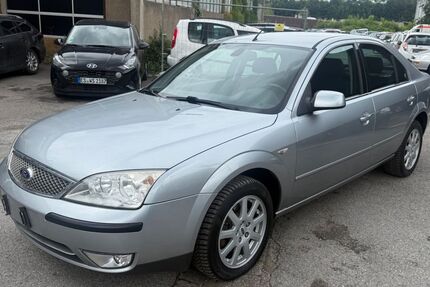 Ford Mondeo 133.000 km 1.990 &euro; Essen 45143