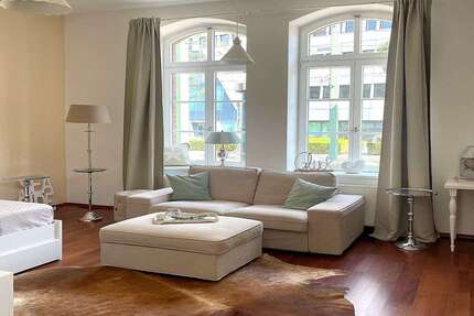 Zimmer Düsseldorf Derendorf - 1 Zimmer, 1.450&euro; | Angebot:27527922